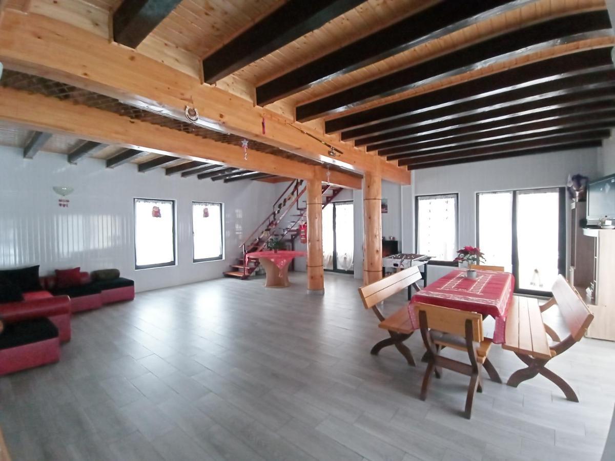 Vila Rem Bran  Ngoại thất bức ảnh